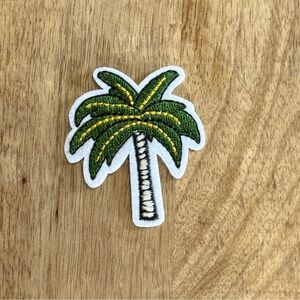 Palm Tree Embroidered Iron On Patch- NEW